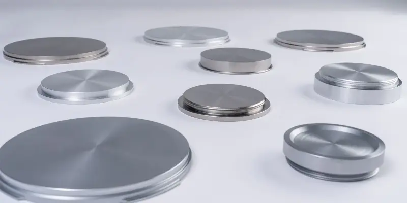 Cortar titanio forma circular con chorro de agua